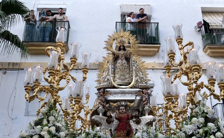 Cádiz vuelve a dar las gracias a la Virgen de la Palma