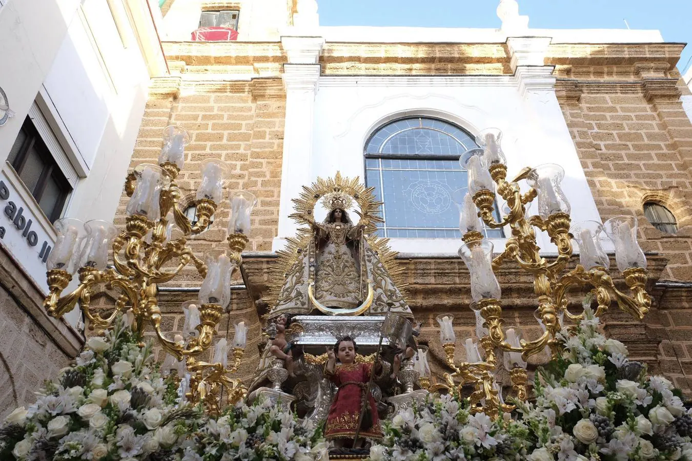 Así ha sido la procesión de la Virgen de la Palma en Cádiz