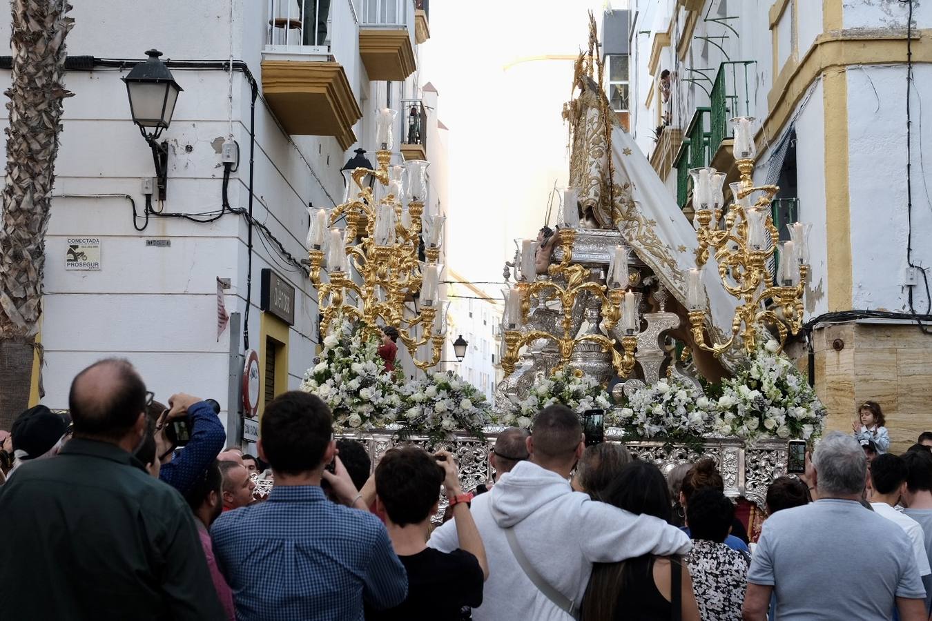 Así ha sido la procesión de la Virgen de la Palma en Cádiz