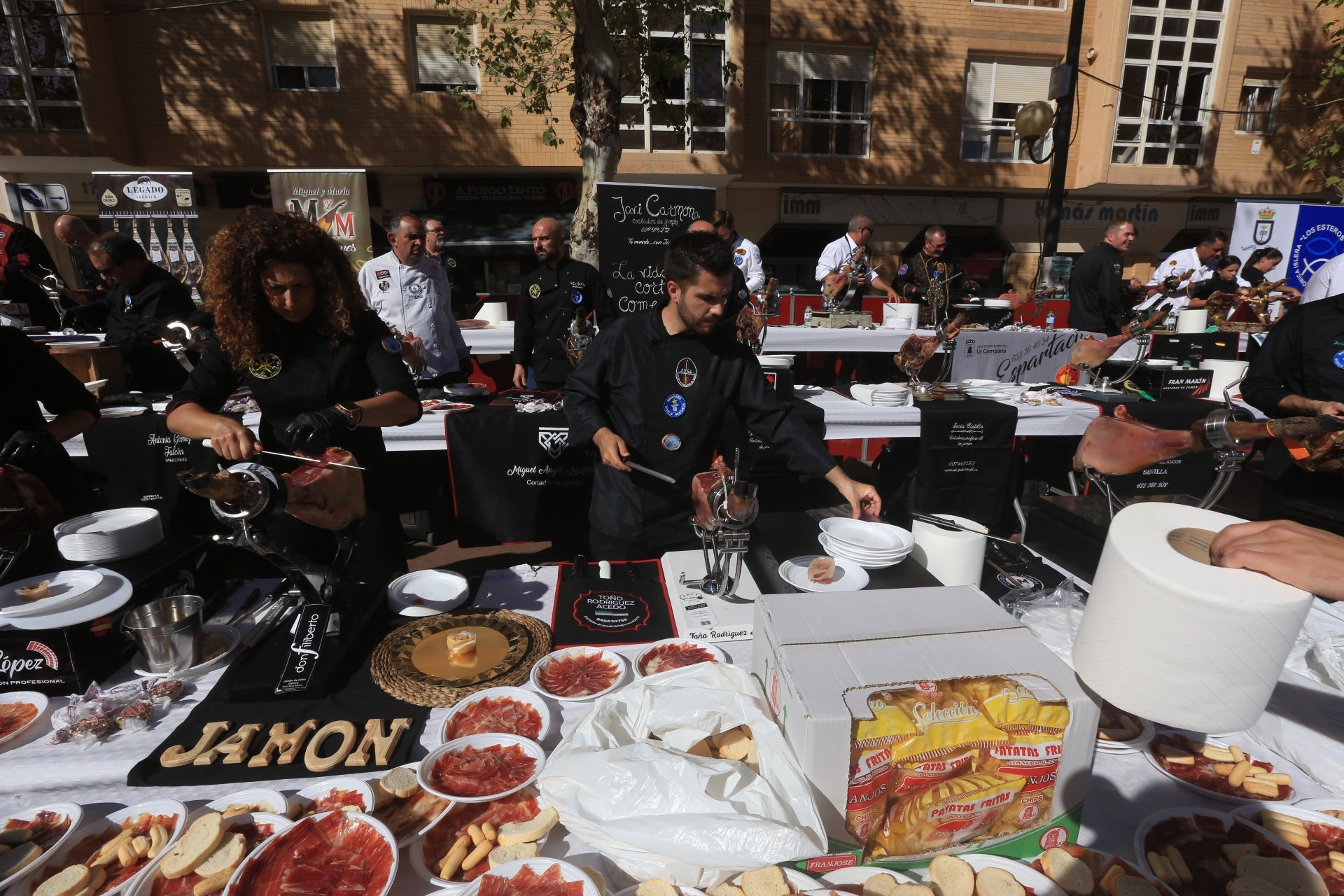 Fotos: Las espectaculares imágenes que dejan los cortadores de jamón en San Fernando