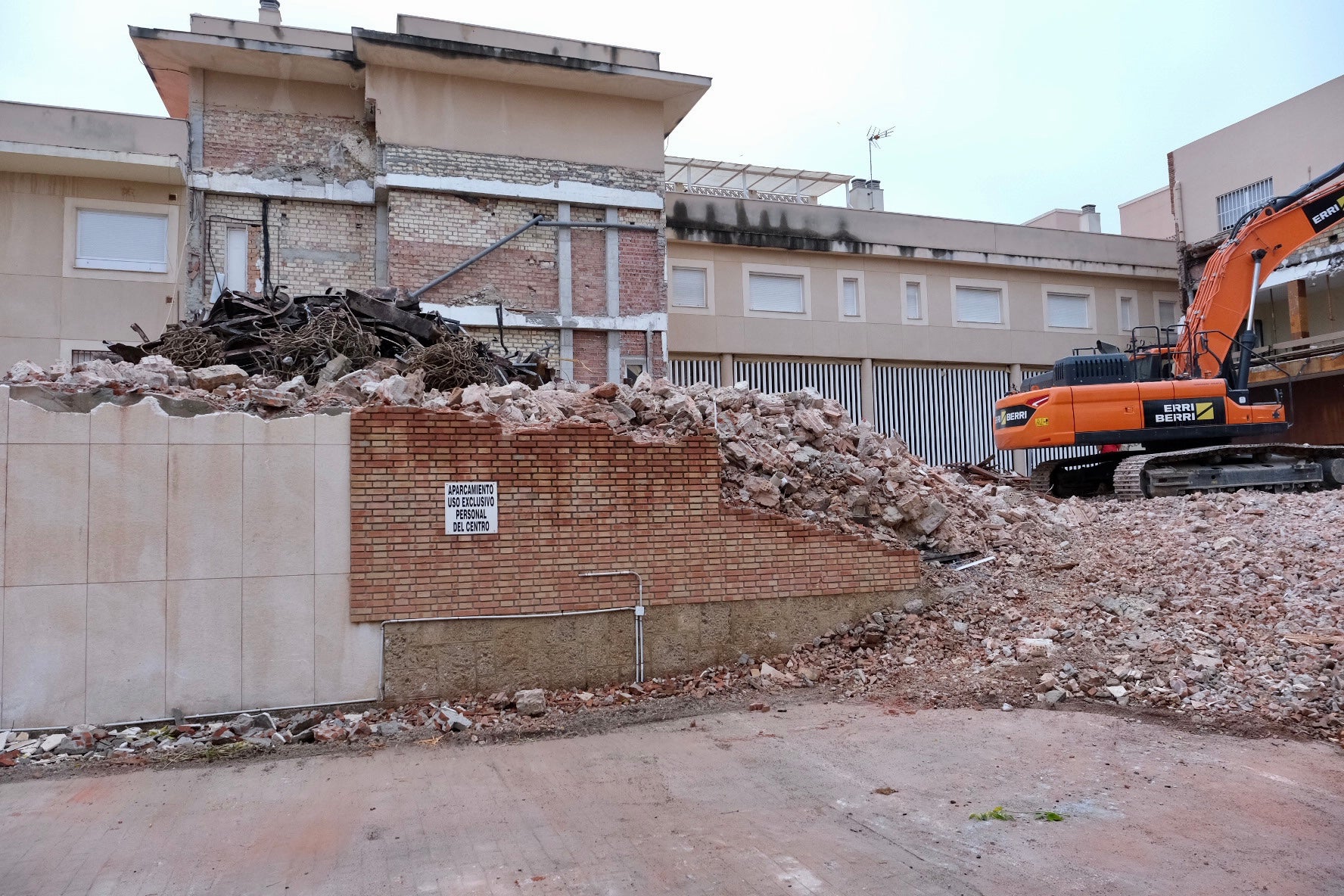 Fotos: Arranca el desescombro de la Iglesia de las Esclavas