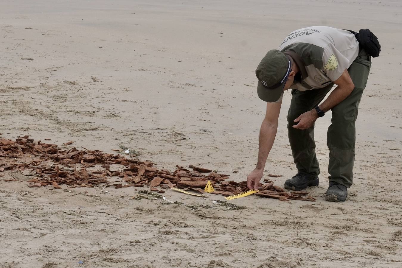 El Puerto se prepara para combatir un vertido de 3.000 toneladas de fueloil