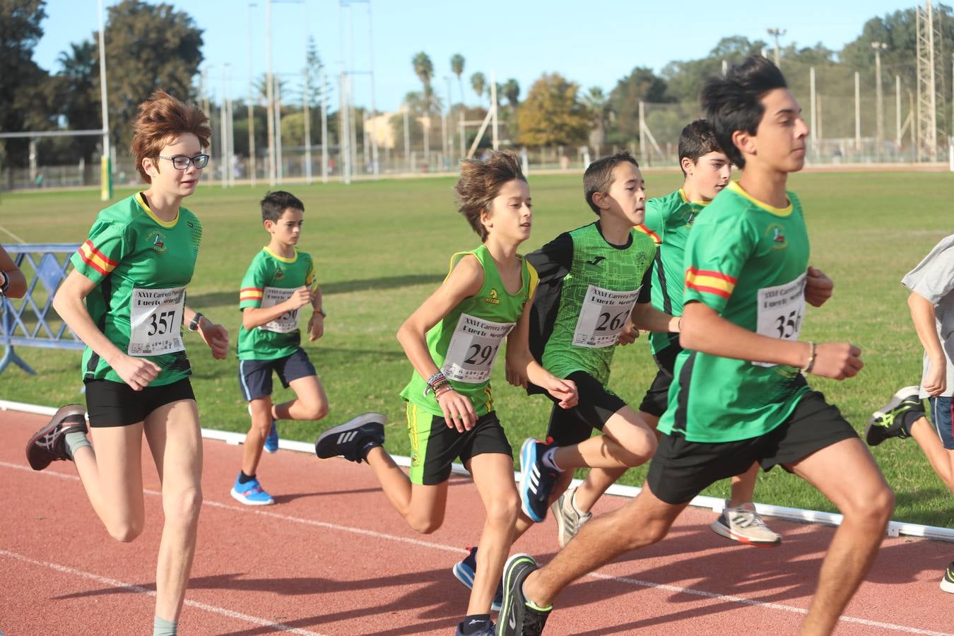 Fotos: El Puerto vibra con la Carrera Popular Puerto Menesteo