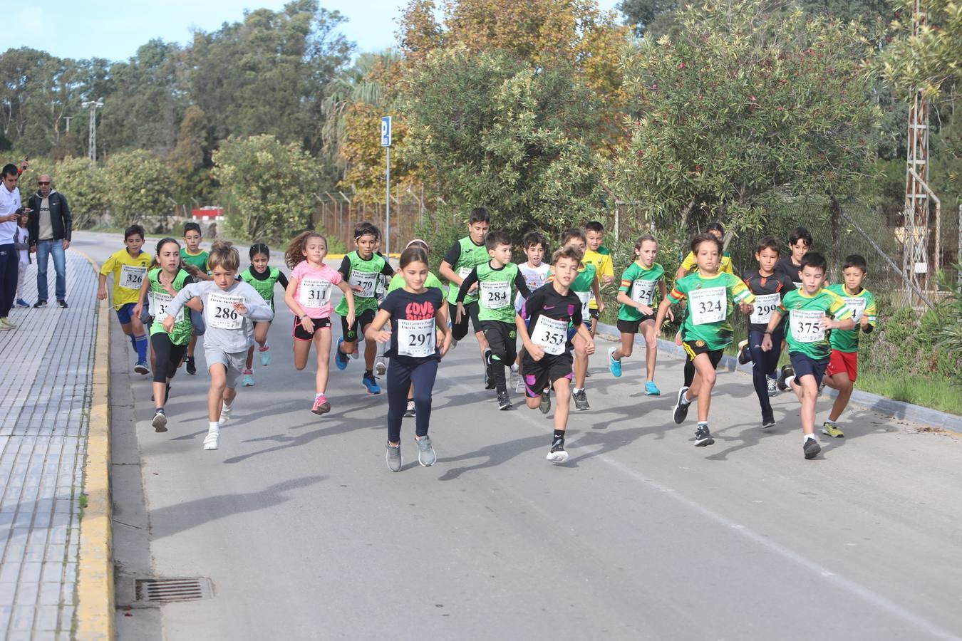 Fotos: El Puerto vibra con la Carrera Popular Puerto Menesteo