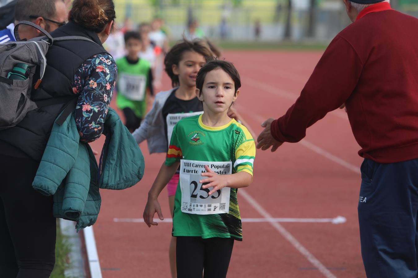 Fotos: El Puerto vibra con la Carrera Popular Puerto Menesteo