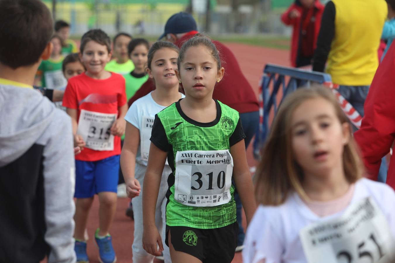Fotos: El Puerto vibra con la Carrera Popular Puerto Menesteo