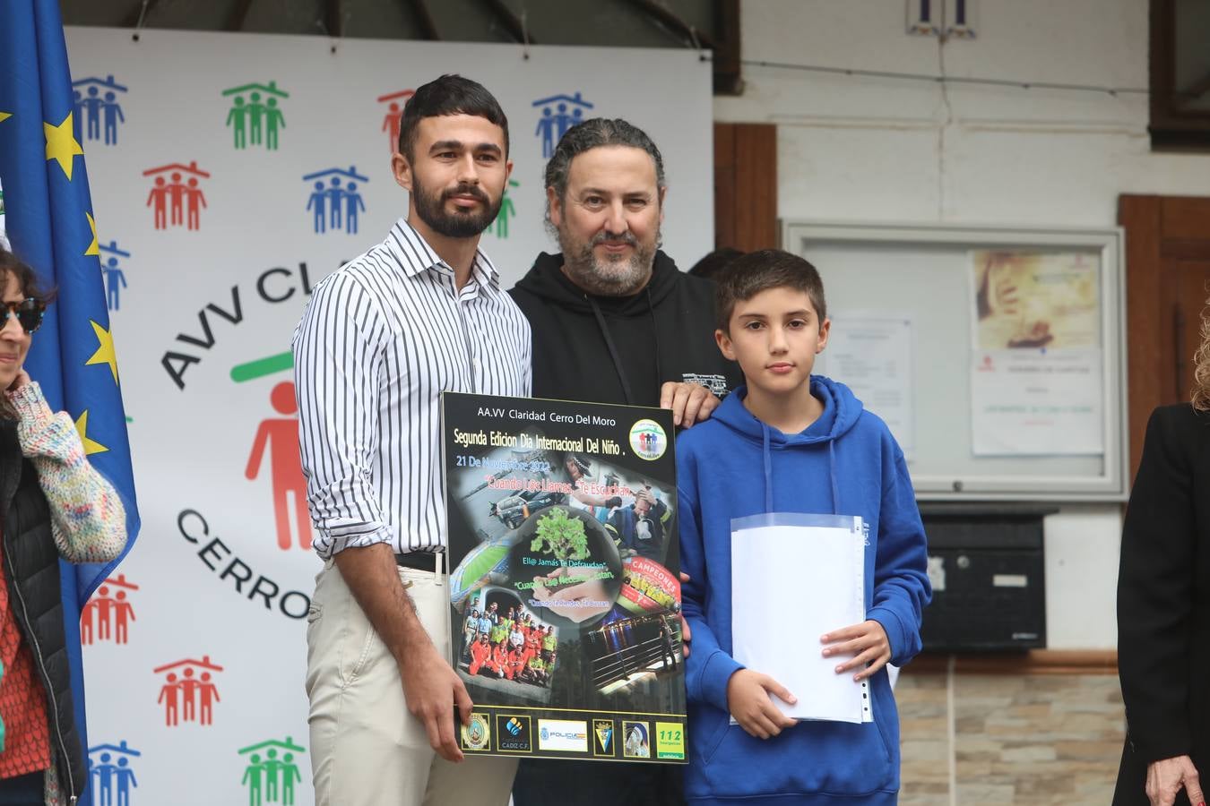 Fotos: Exhibición de los cuerpos de seguridad con motivo del Día Internacional del Niño