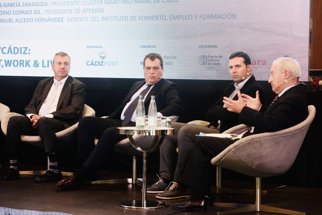 Las imágenes del Foro de CádizPort &#039;Cádiz: Invest, Work &amp; Live&#039; en el Parador