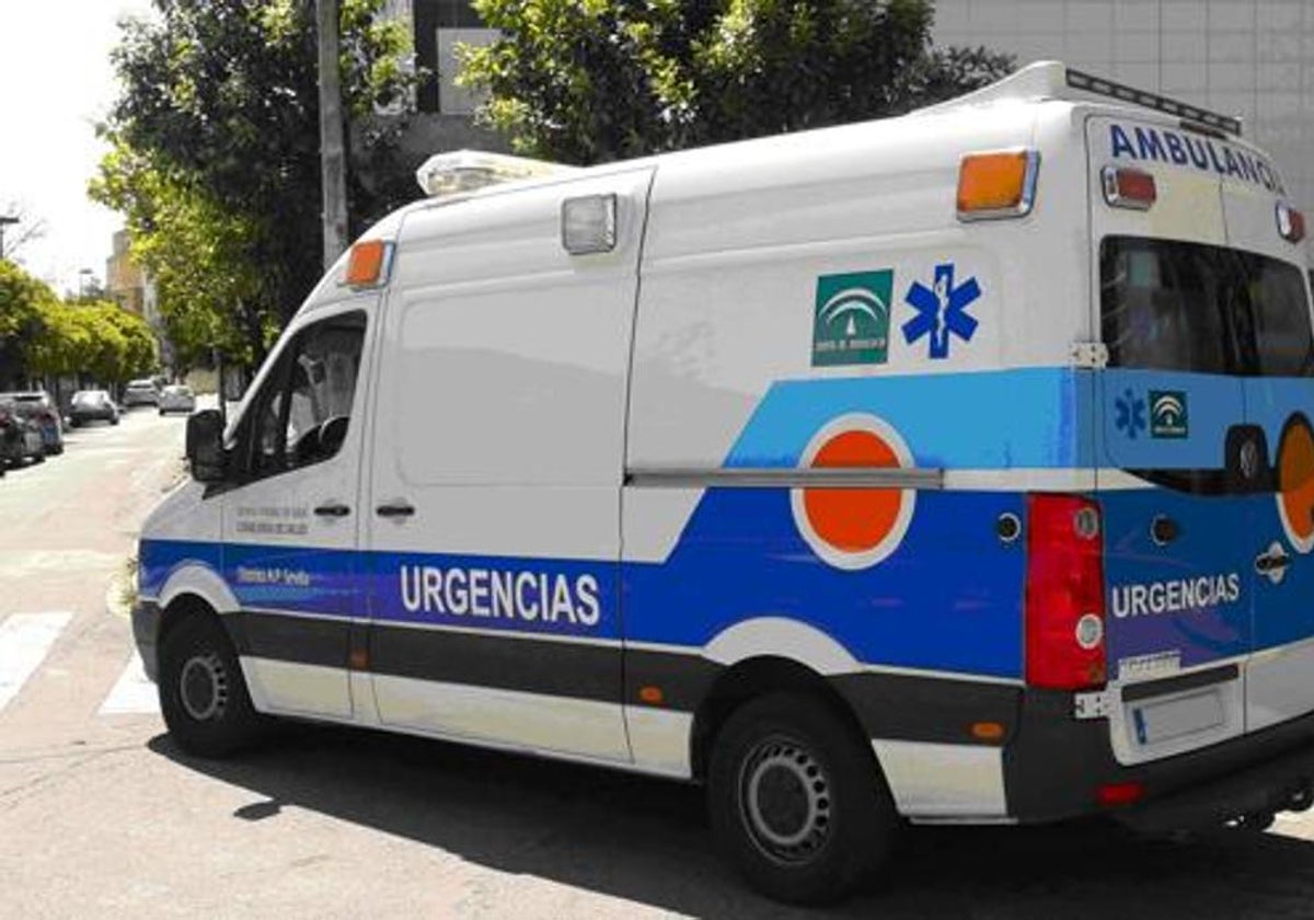 Imagen de archivo de una ambulancia.