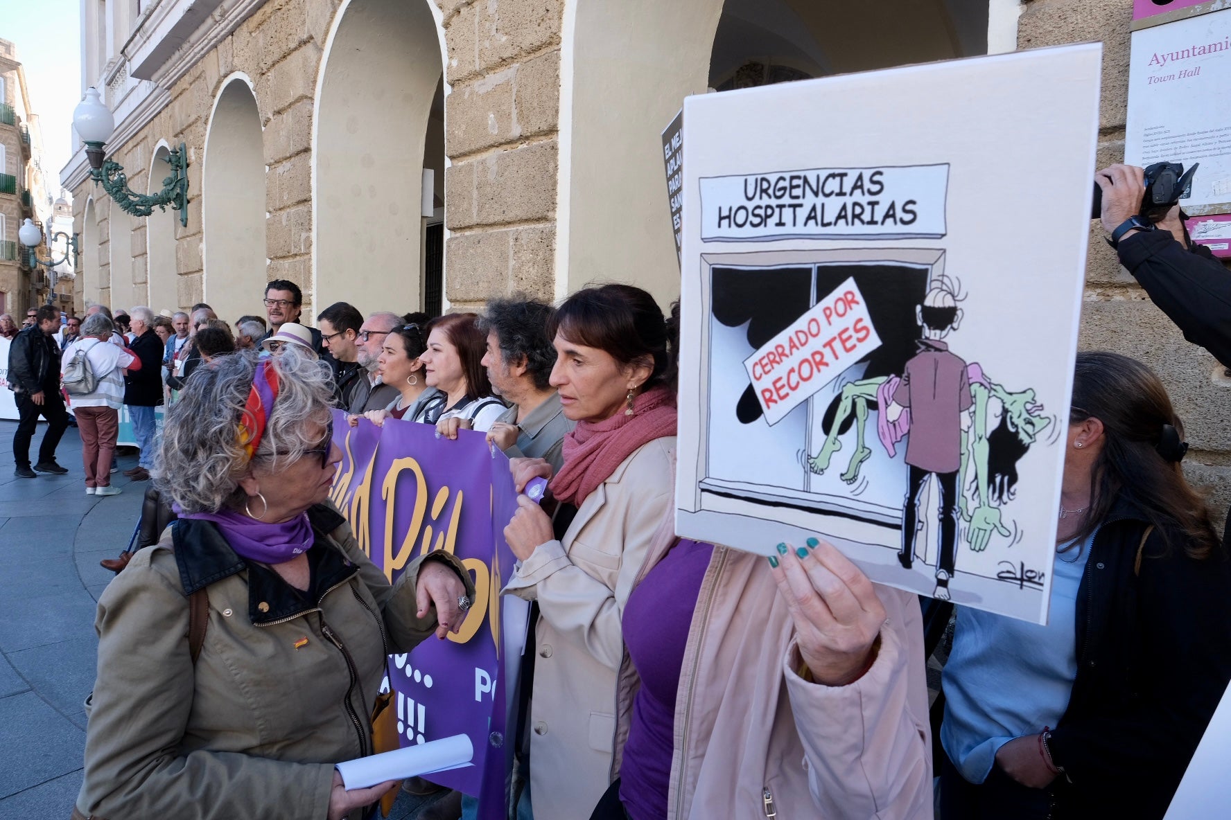 En imágenes: Manifestación en Cádiz «contra la privatización de la sanidad»