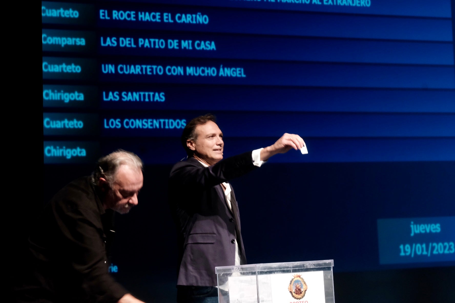 En imágenes: El sorteo del orden de actuación del COAC 2023