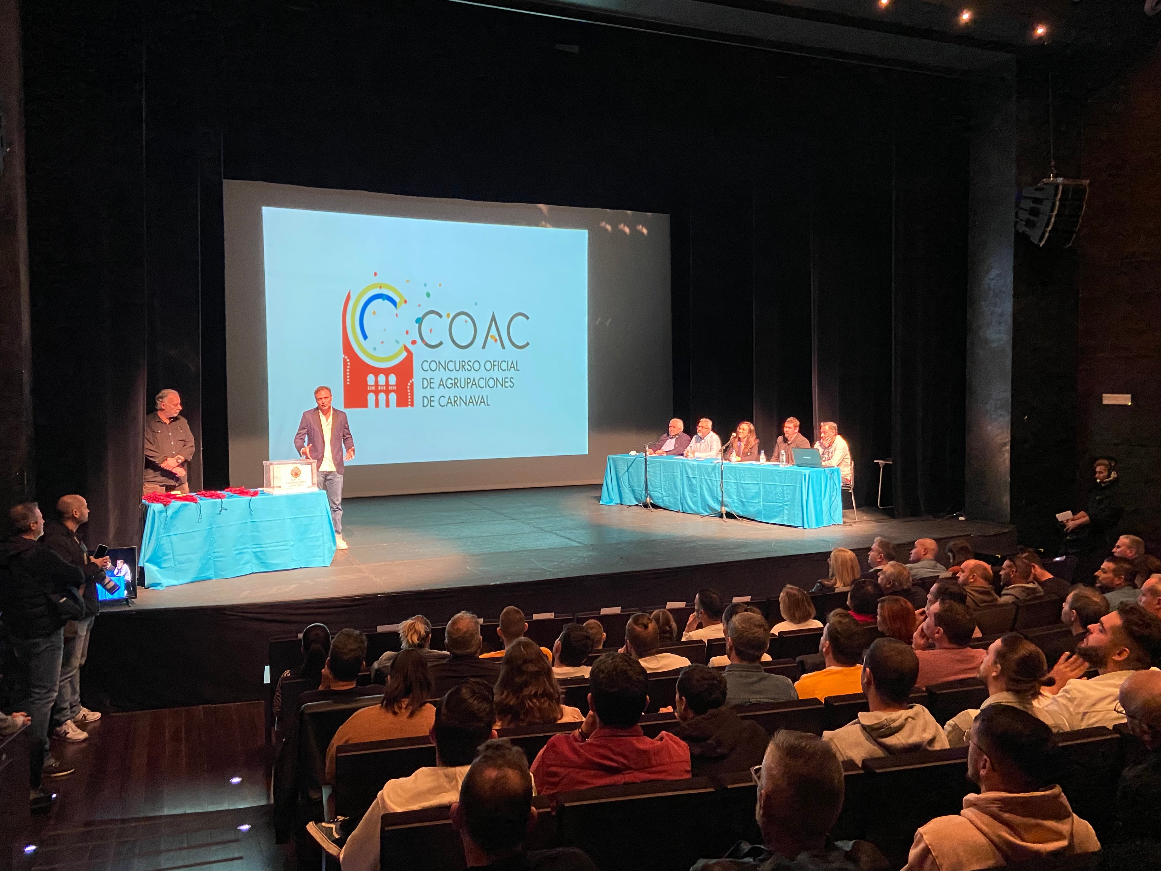 En imágenes: El sorteo del orden de actuación del COAC 2023