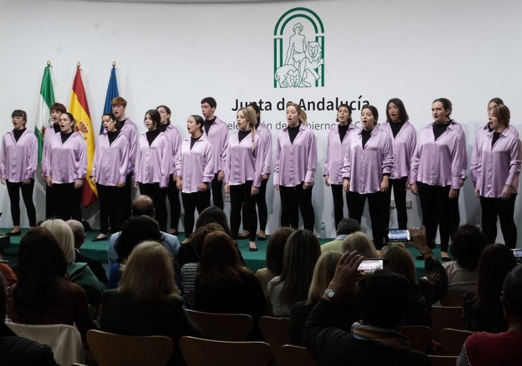 Concierto de la Escolanía María Auxiliadora por el 4D