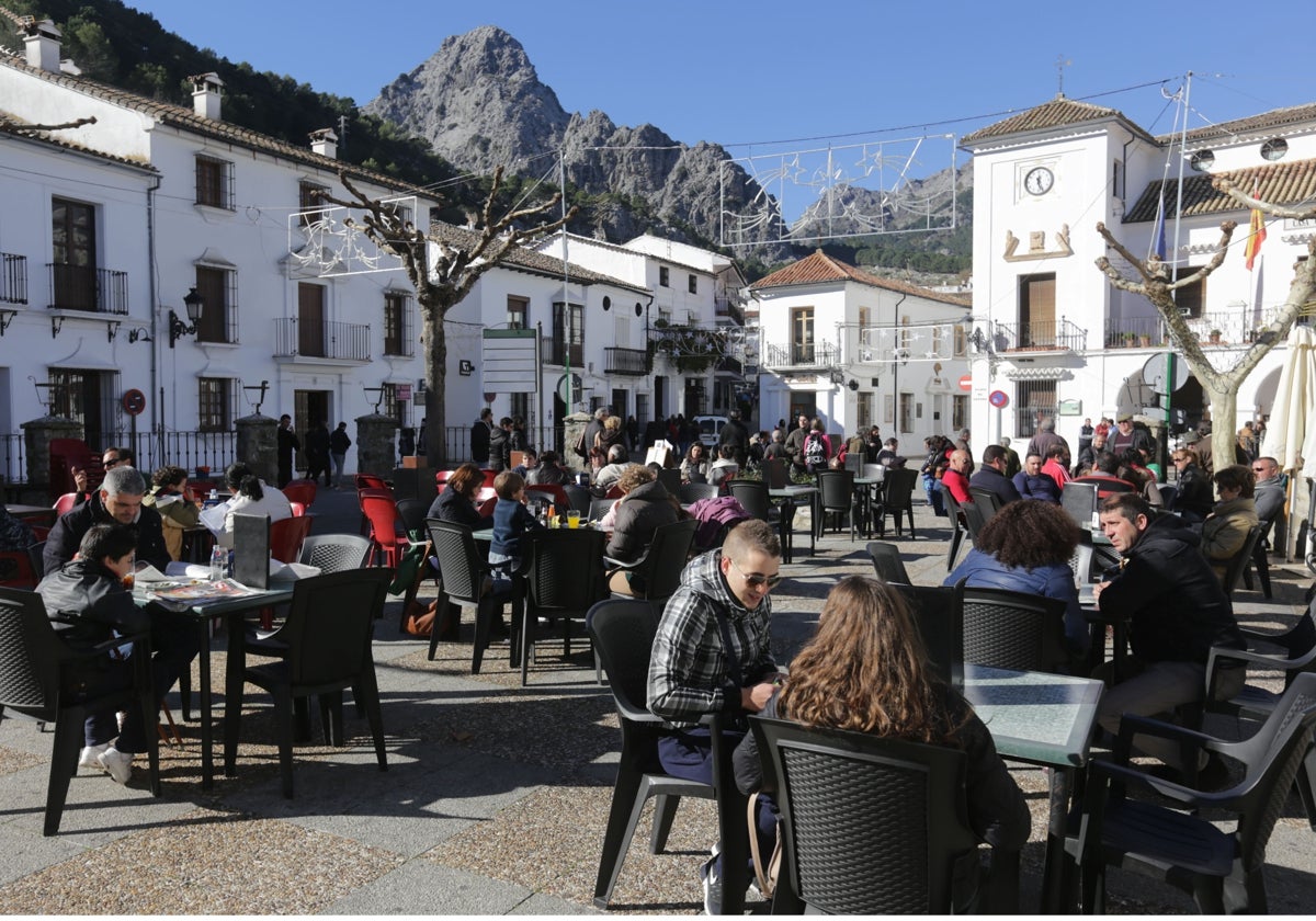 El sector turístico de la Sierra espera un lleno total a partir de este viernes.