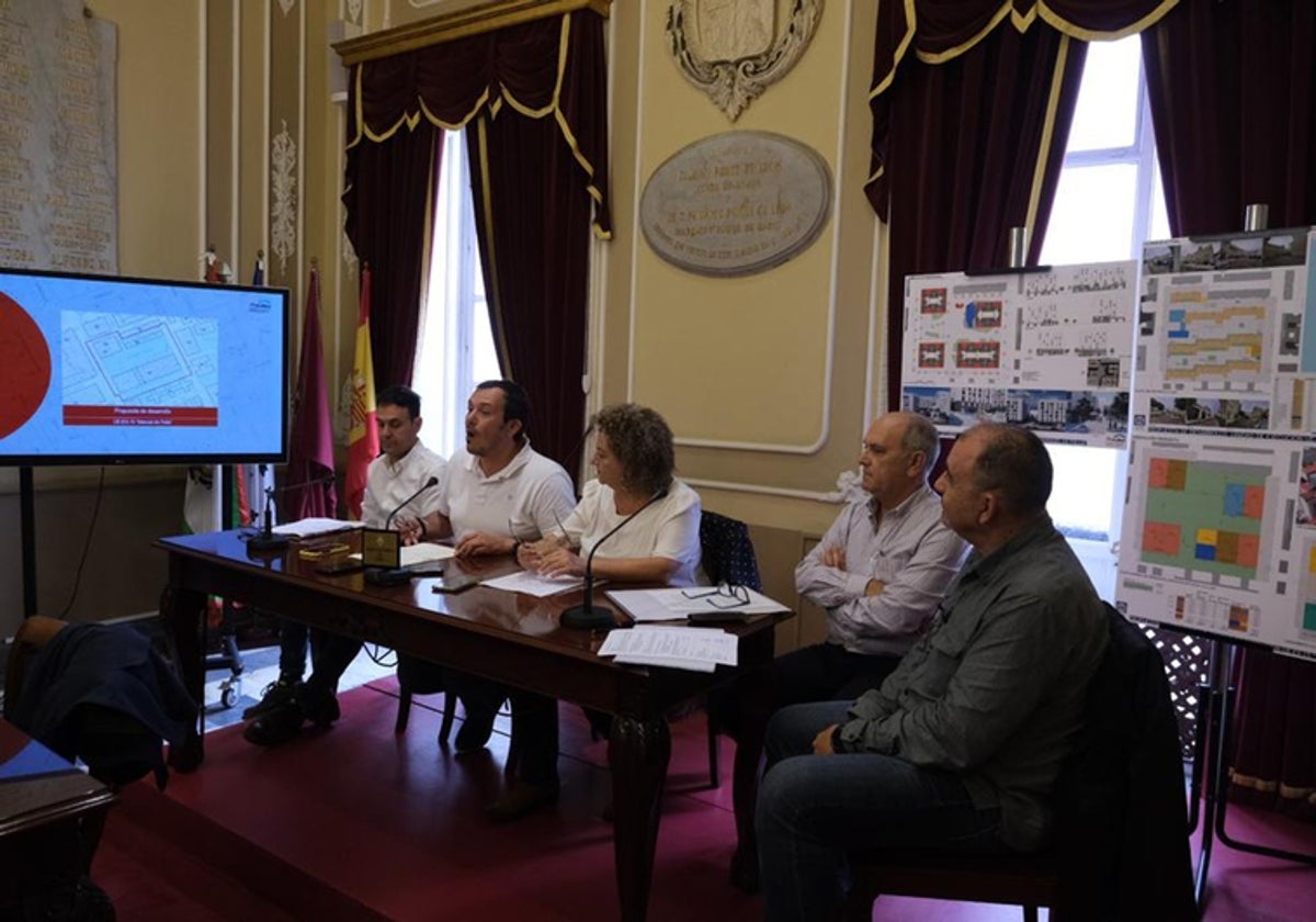 El Ayuntamiento de Cádiz pide a la Junta que declare como «zona deteriorada» la barriada tacita de Plata