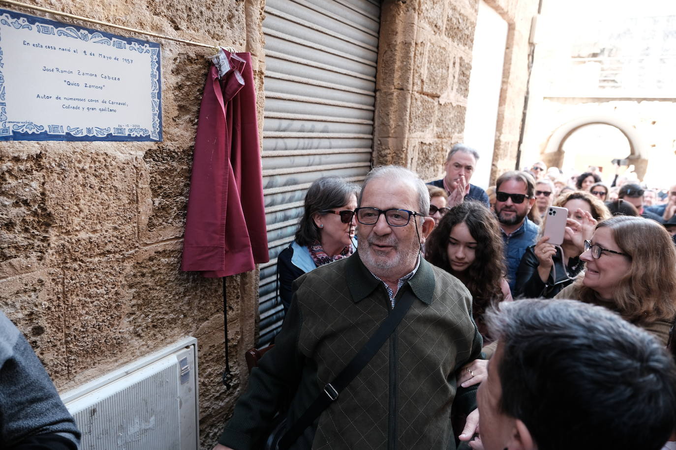 Fotos: Así ha sido el acto de colocación de la placa conmemorativa de Quico Zamora