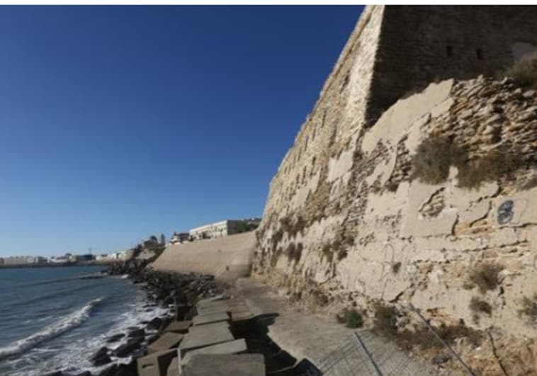 El PP carga contra la gestión del patrimonio de Cádiz: «Ocho años dejándolo caer y ahora salen con un consorcio»