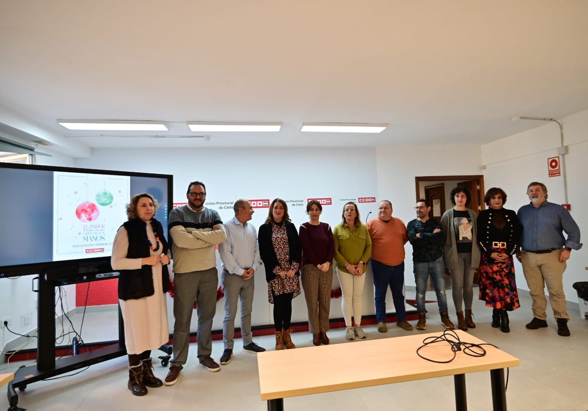 Miembros de la ejecutiva de CC OO en Cádiz durante el desayuno navideño con la prensa