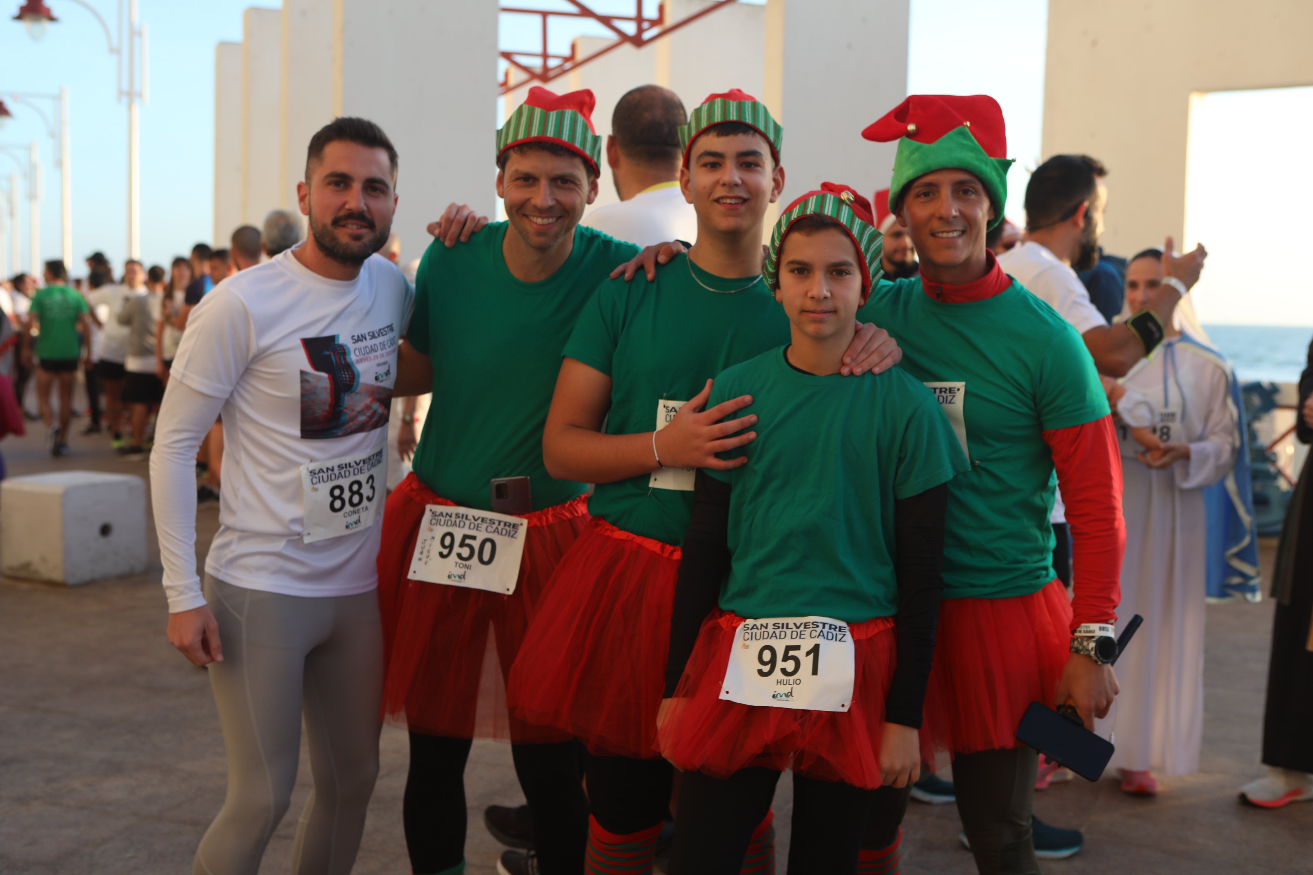 Fotos: Así ha sido la San Silvestre en Cádiz