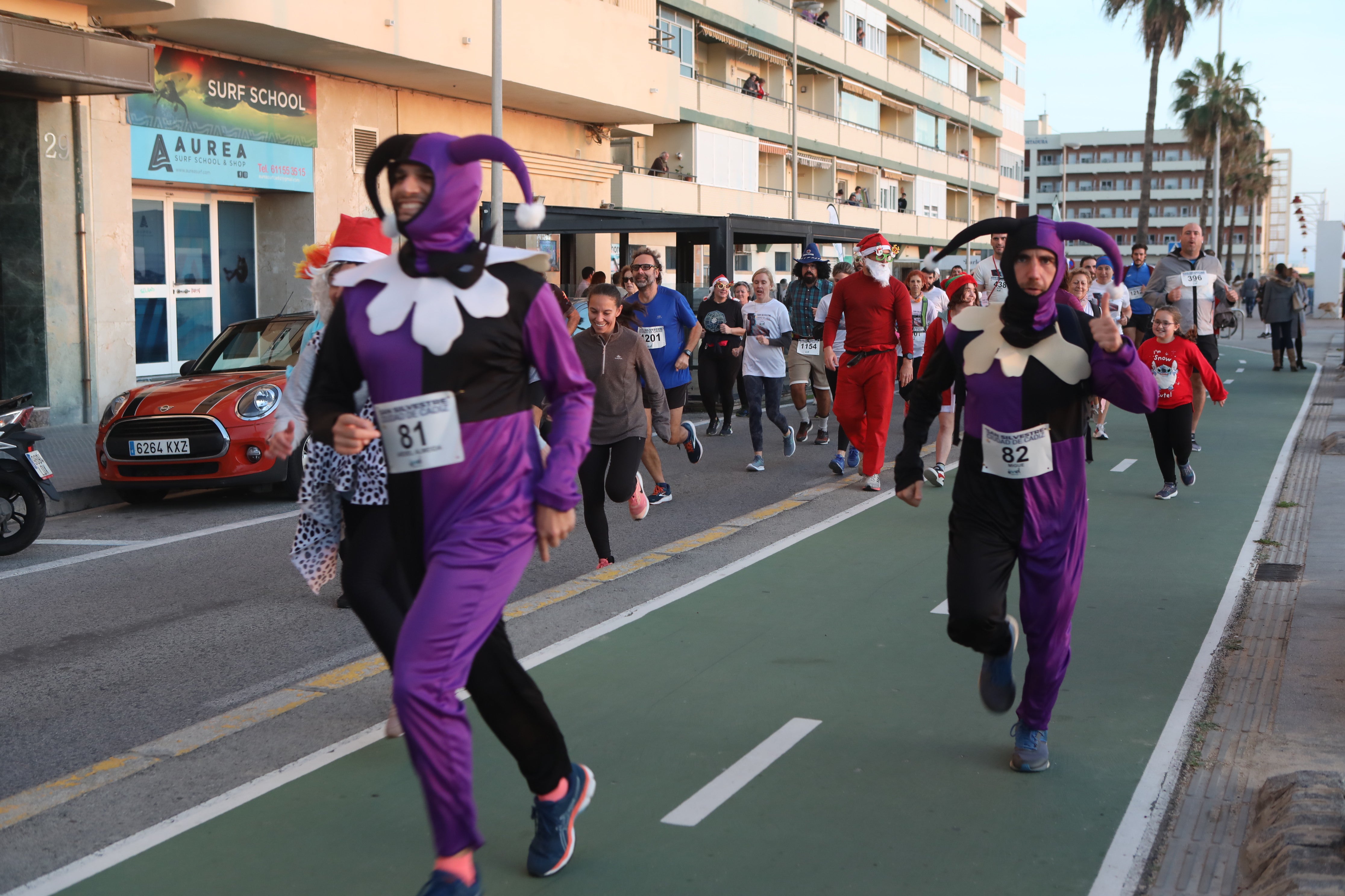 Fotos: Así ha sido la San Silvestre en Cádiz