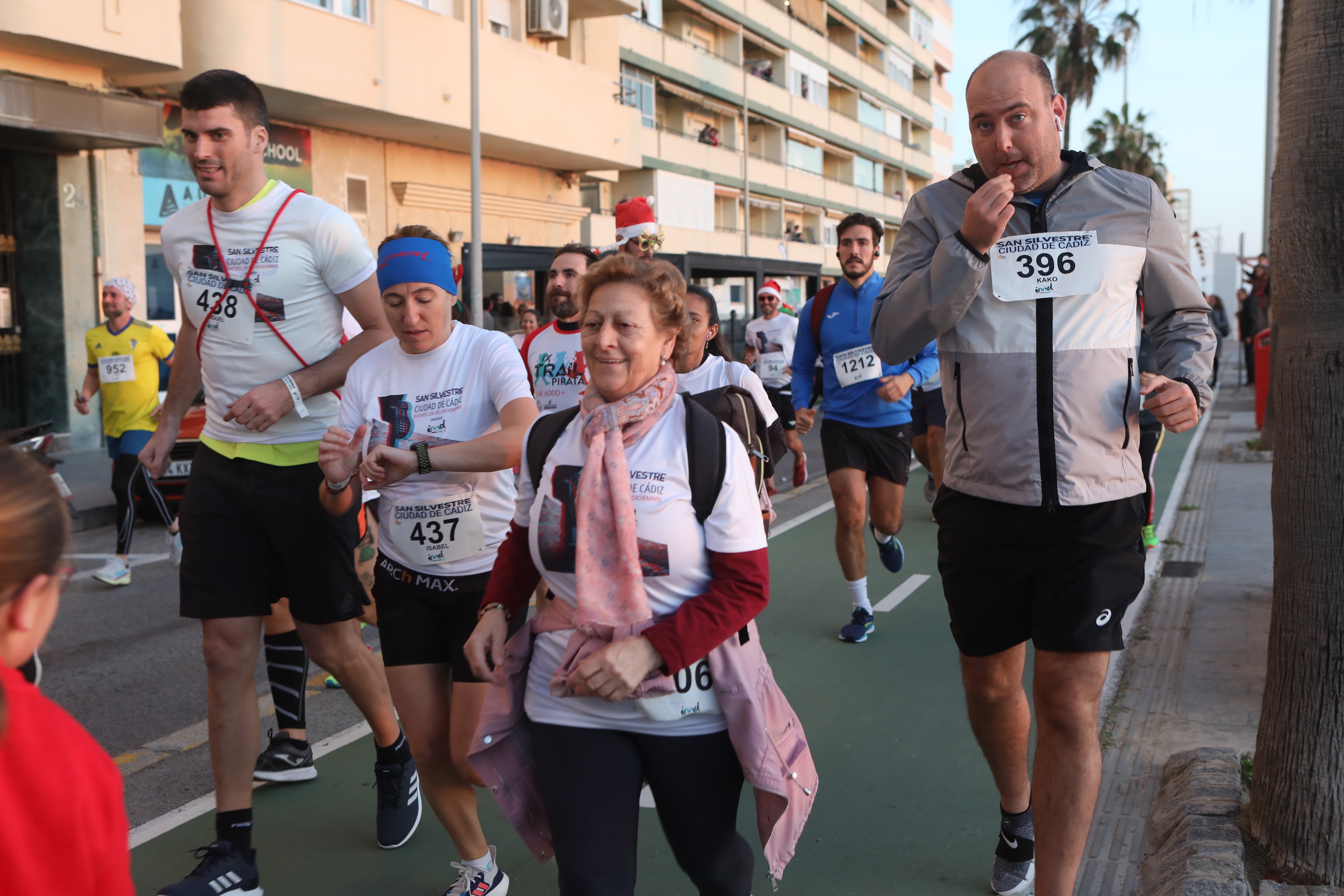 Fotos: Así ha sido la San Silvestre en Cádiz