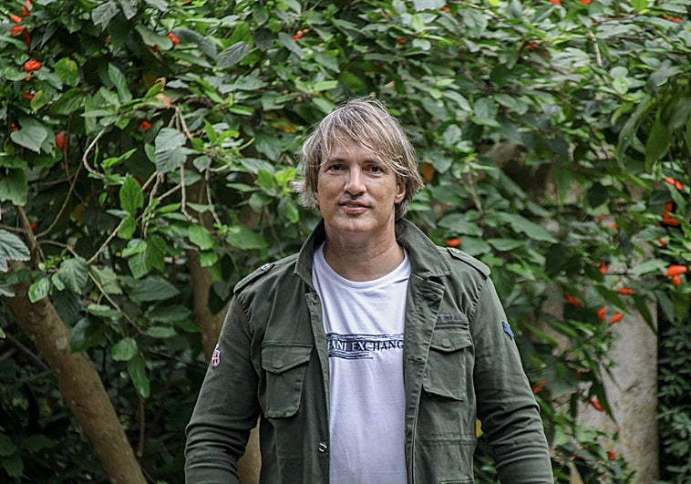 Ismael Beiro hace suyo el proyecto de viviendas en Navalips en Cádiz