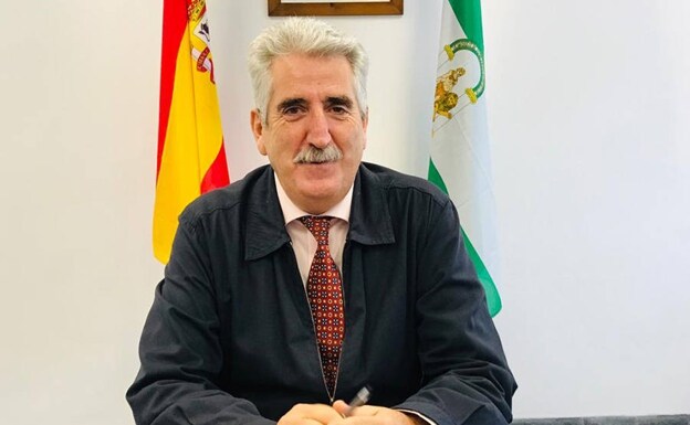 Luis Mario Aparcero, alcalde de Chipiona.
