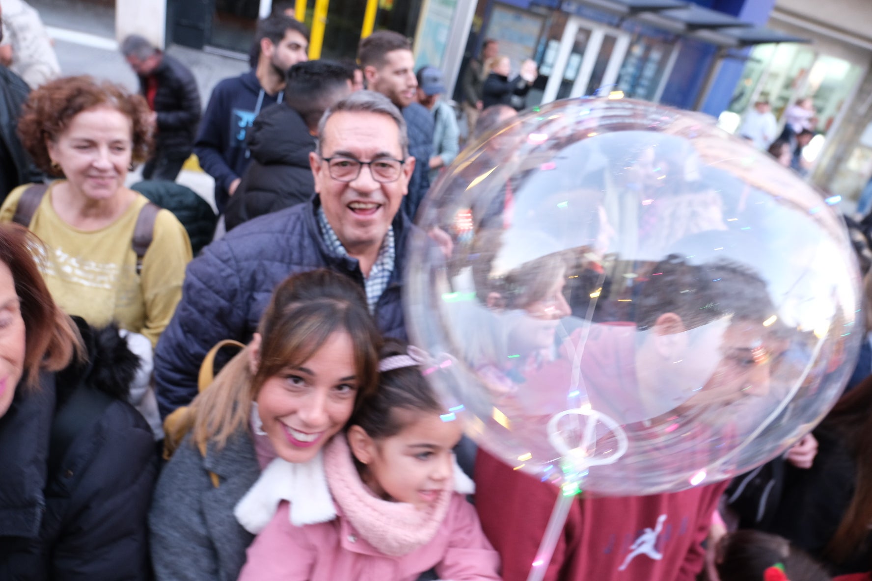 Fotos: Búscate en la Cabalgata de Reyes Magos en Cádiz