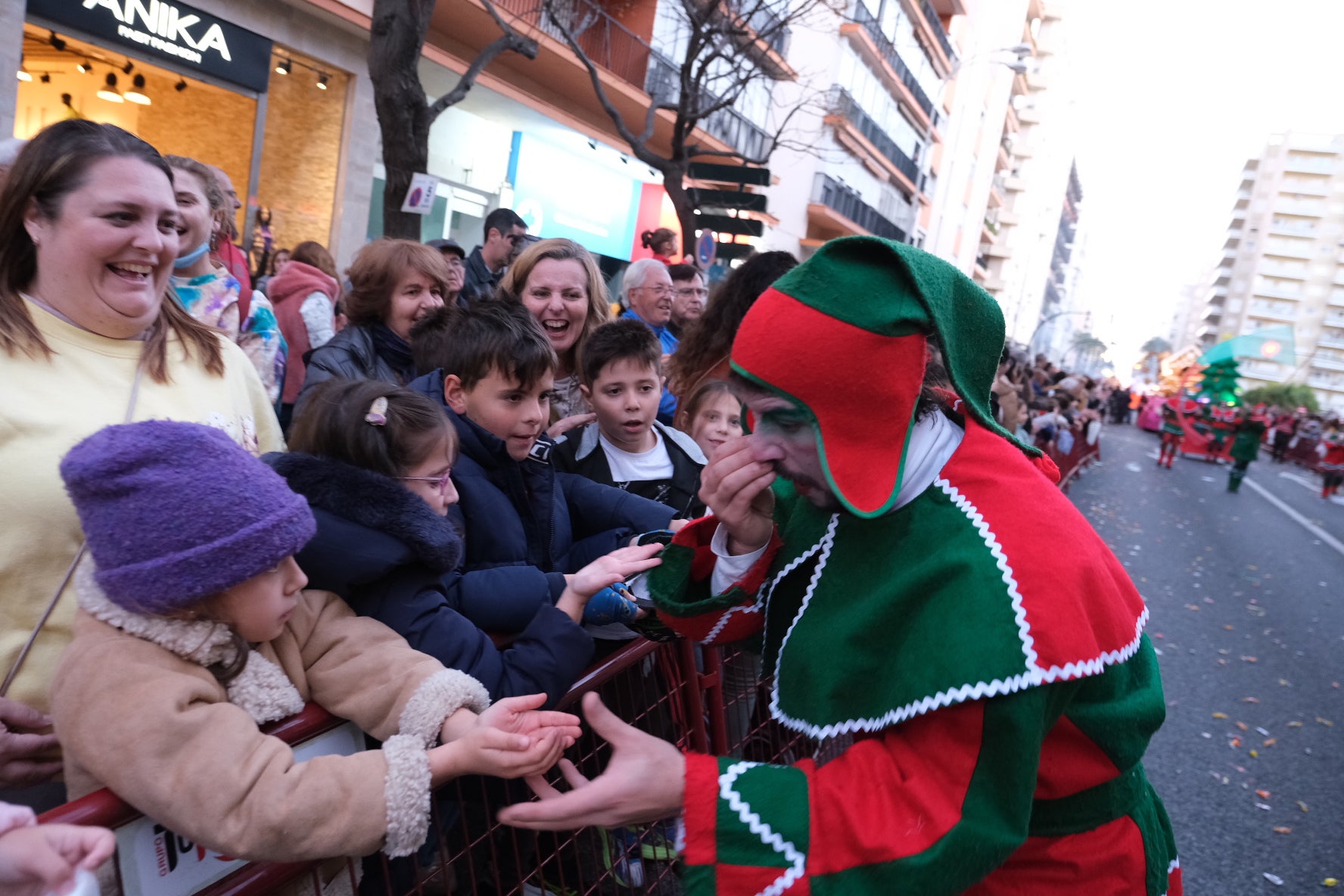 Fotos: Búscate en la Cabalgata de Reyes Magos en Cádiz