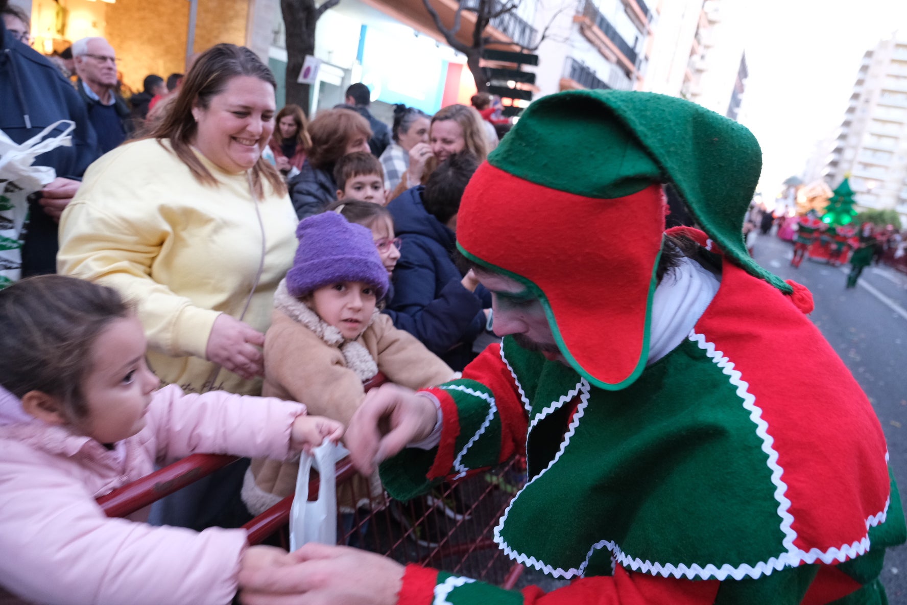 Fotos: Búscate en la Cabalgata de Reyes Magos en Cádiz