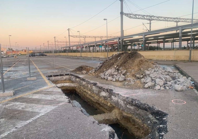 A contrarreloj con la estación de autobuses de El Puerto