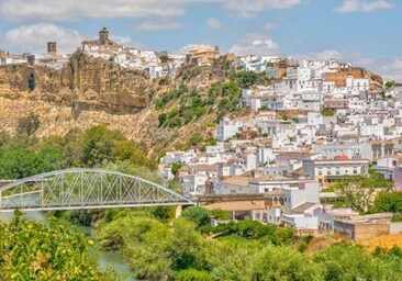 Este pueblo de Cádiz y sus vistas al abismo ocupan un nuevo puesto en National Geographic