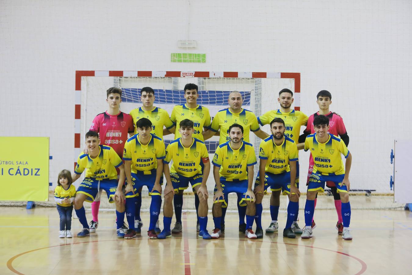El Cádiz CF Virgili gana el derbi ante el Alchoyano (5-3)