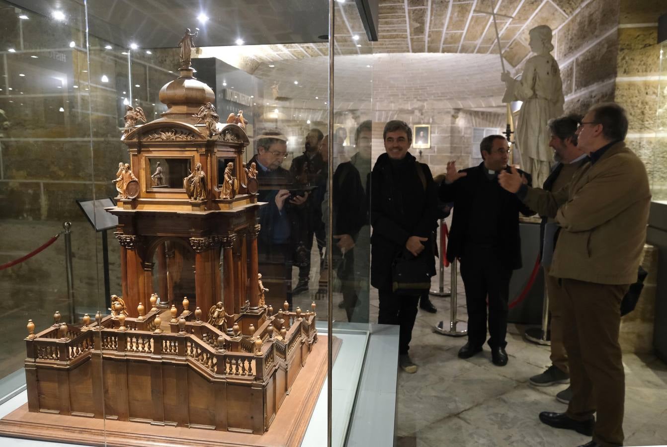 Las fotos de la inauguración de la exposición de la Catedral de Cádiz