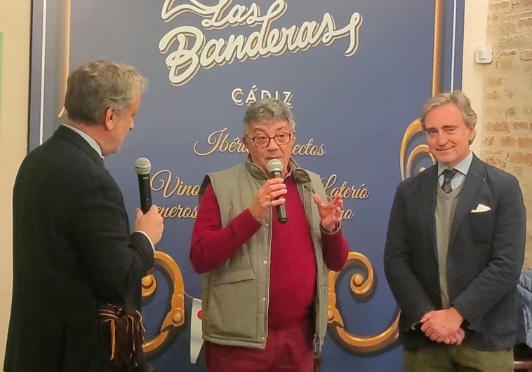 Encuentro de pregoneros de Cádiz en la Taberna Las Banderas