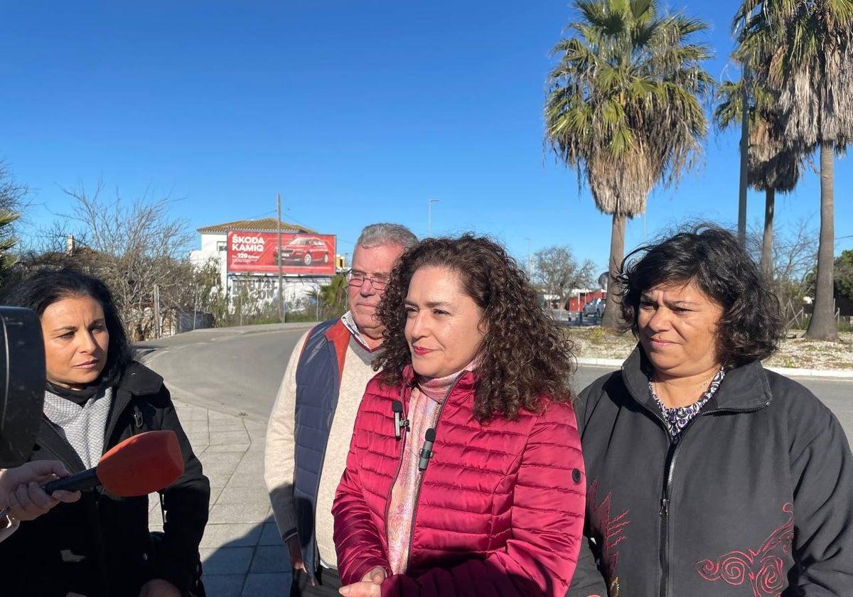 La parlamentaria de Por Andalucía Inma Nieto, esta mañana en Sanlúcar.