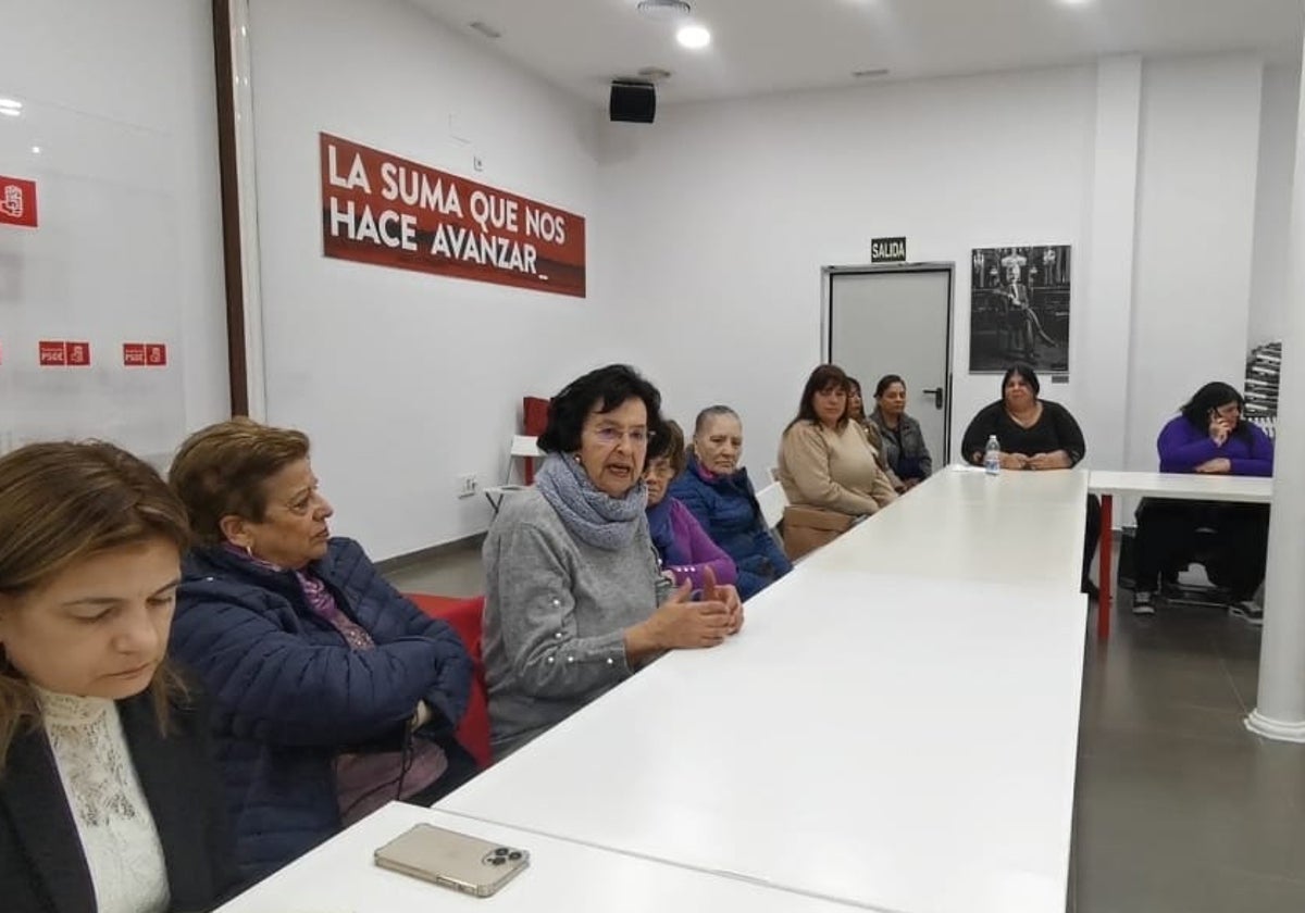 El PSOE defiende que las asociaciones de mujeres de Cádiz deben tener más capacidad de decisión