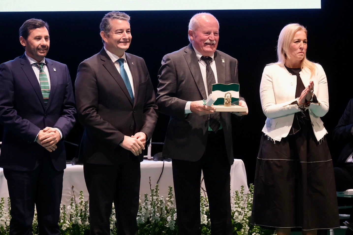 Fotos: Acto de entrega de las Banderas de Andalucía