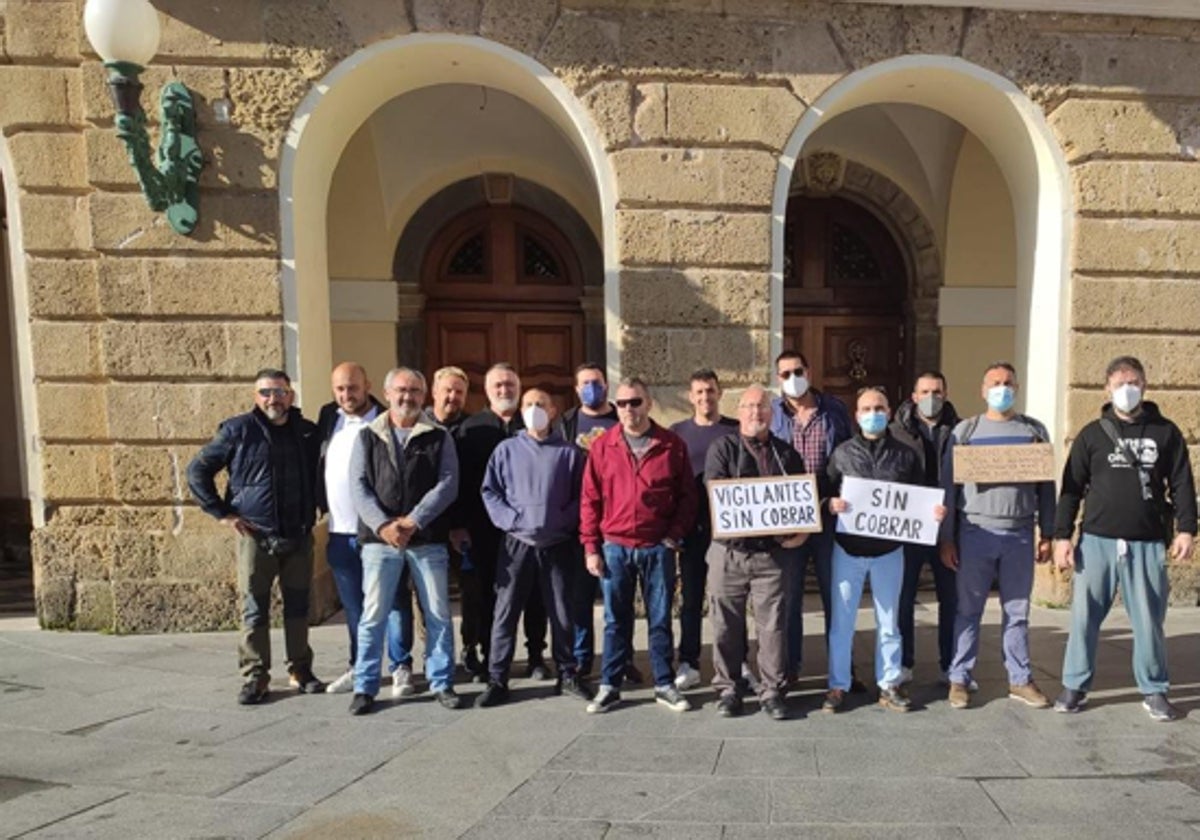 Trabajadores de la empresa Mersant.