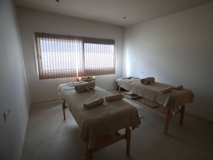 Así es el nuevo Spa de Cerveza del hotel Cádiz Bahía, el Beer Spa más grande de España