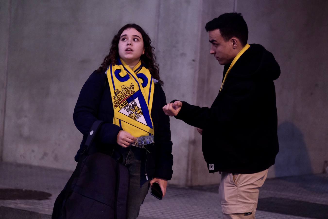 Búscate en la galería: ambiente en el partido Cádiz - Getafe