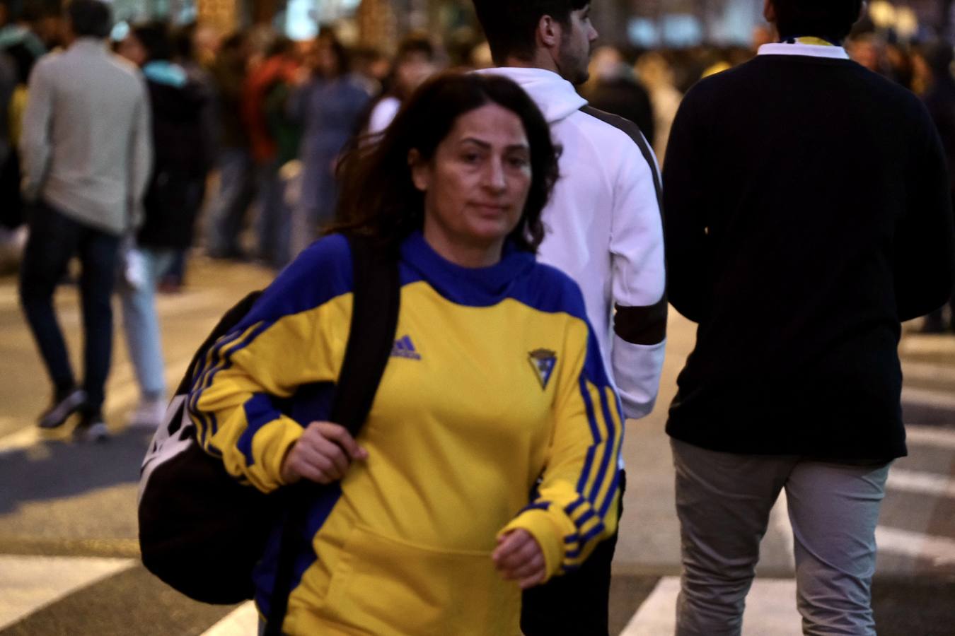 Búscate en la galería: ambiente en el partido Cádiz - Getafe