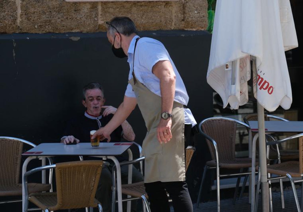 Cádiz cuenta con «suficiente potencial» para cubrir vacantes en hostelería