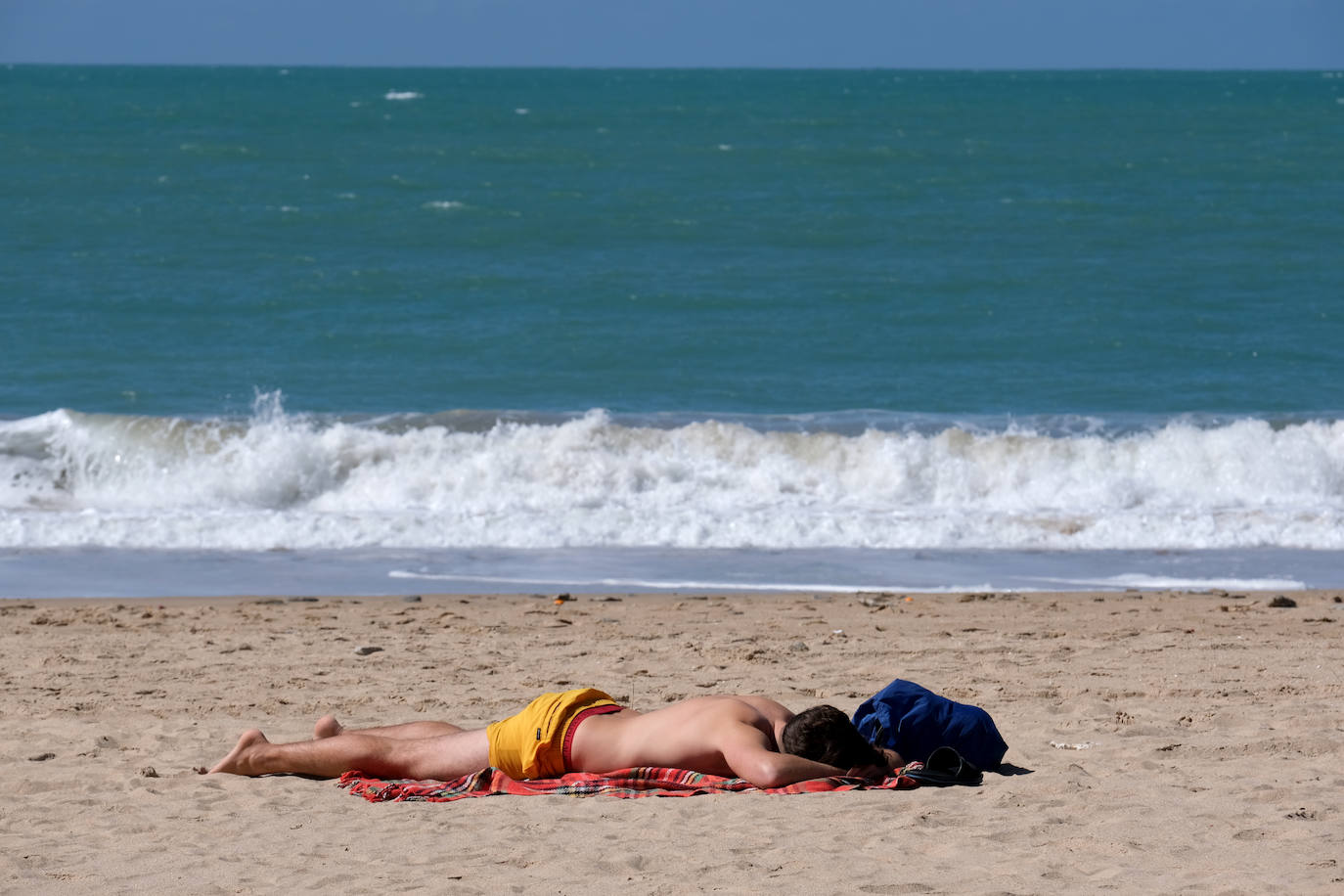 Fotos: Las playas toman protagonismo en Cádiz