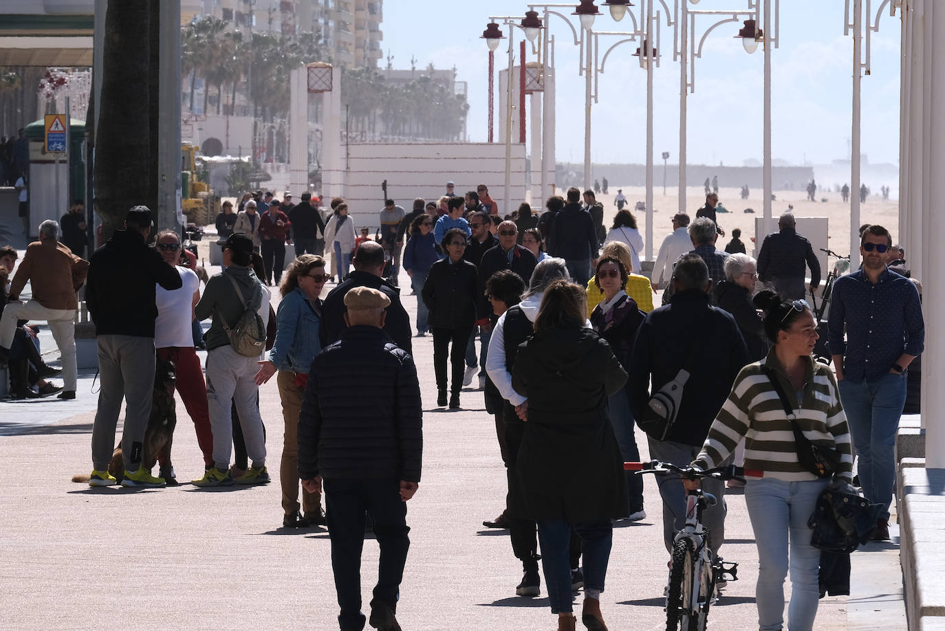 Fotos: Las playas toman protagonismo en Cádiz