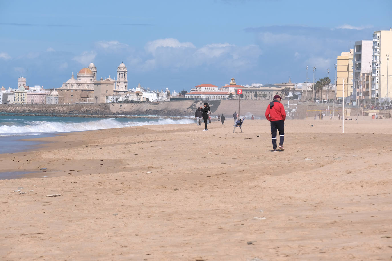 Fotos: Las playas toman protagonismo en Cádiz