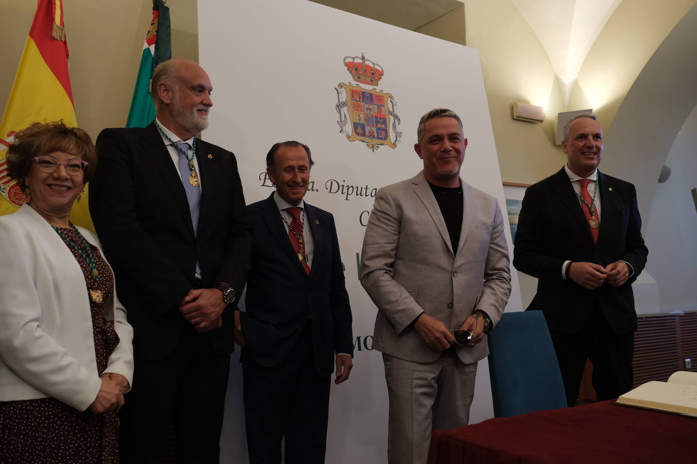 En imágenes: Alejandro Sanz y Lola Flores, Hijos Predilectos de Cádiz