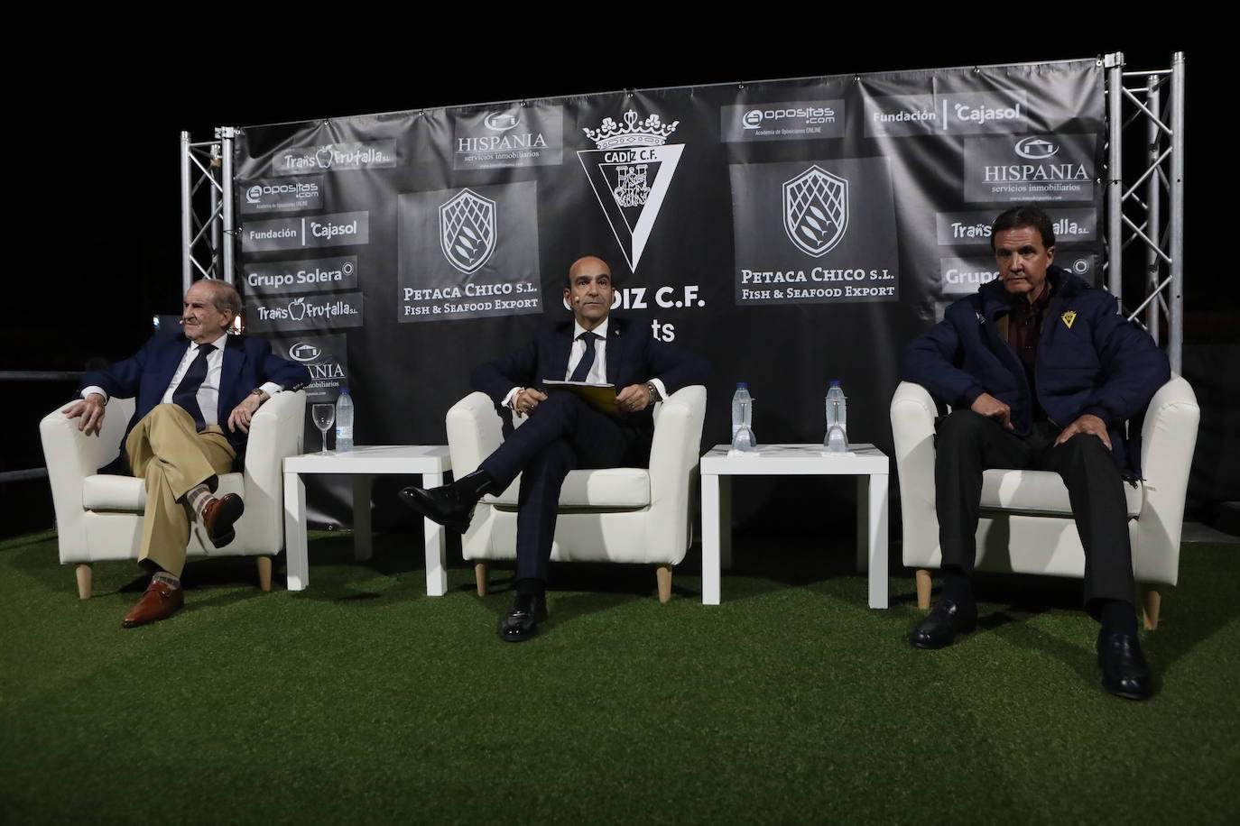 Fotos: José María García y José Ramón de la Morena cerraron el primer día de &#039;Hablamos de fútbol&#039;