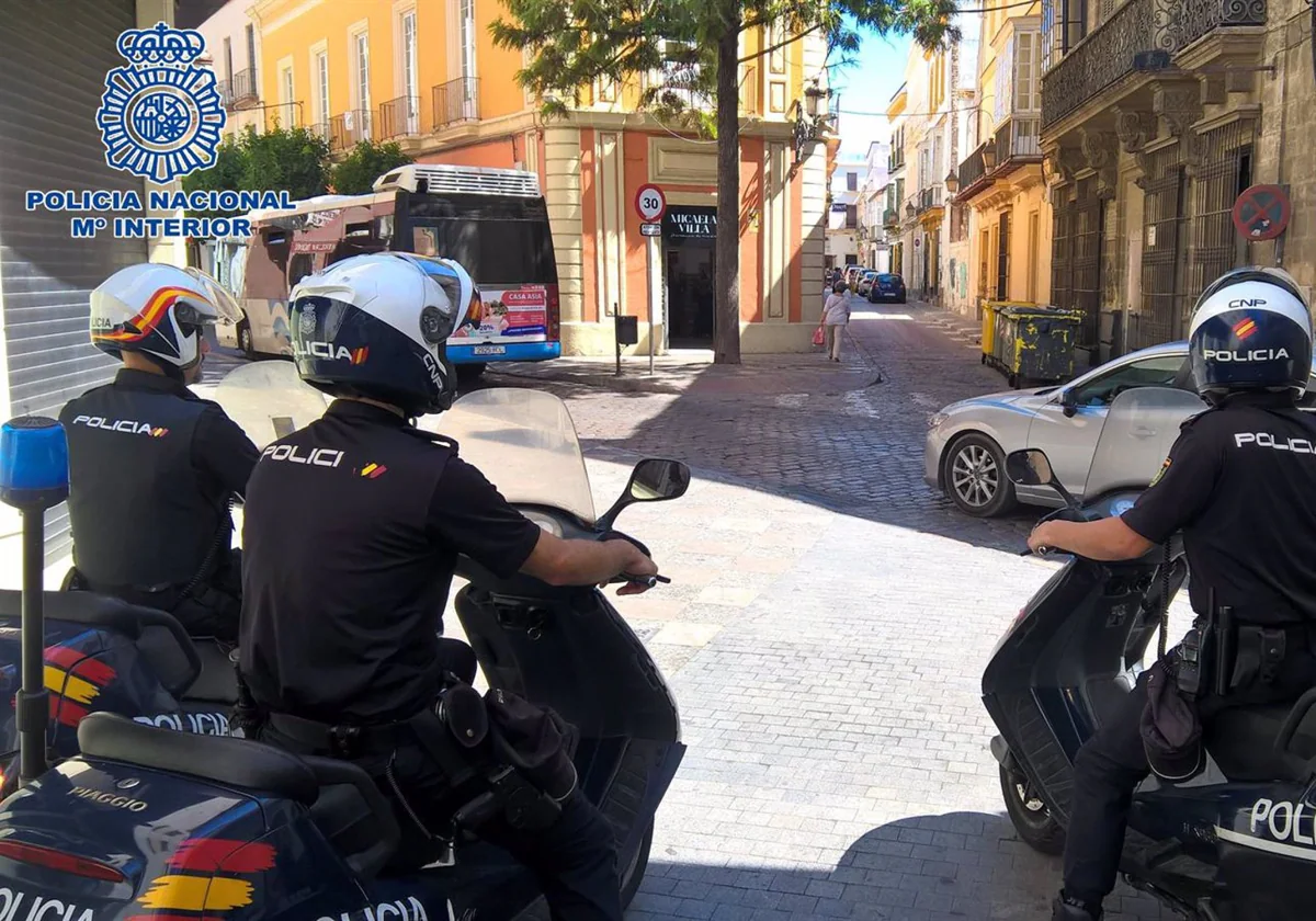 Detenidos los presuntos autores de robos en vehículos estacionados en parkings públicos en Jerez