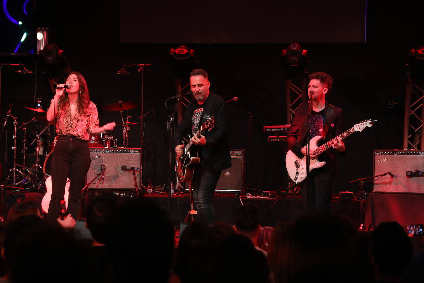 Fotos: Jorge Drexler da el broche musical de oro al IX Congreso de la Lengua en Cádiz